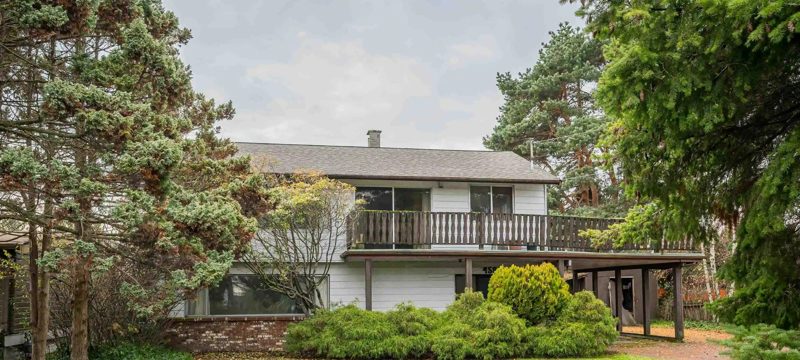 Holly Homes & Condos - MLS Listings For Sale